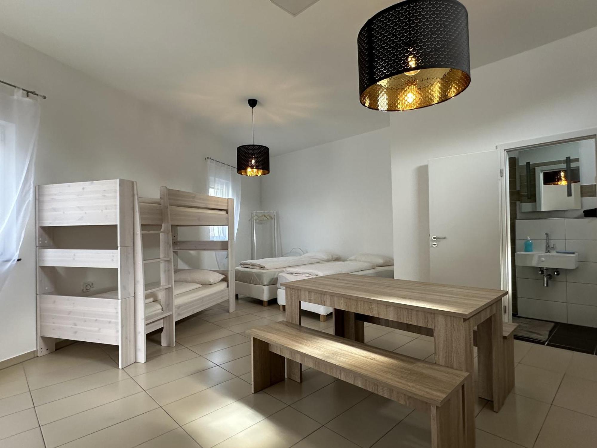 Apartment Dreams Koetz